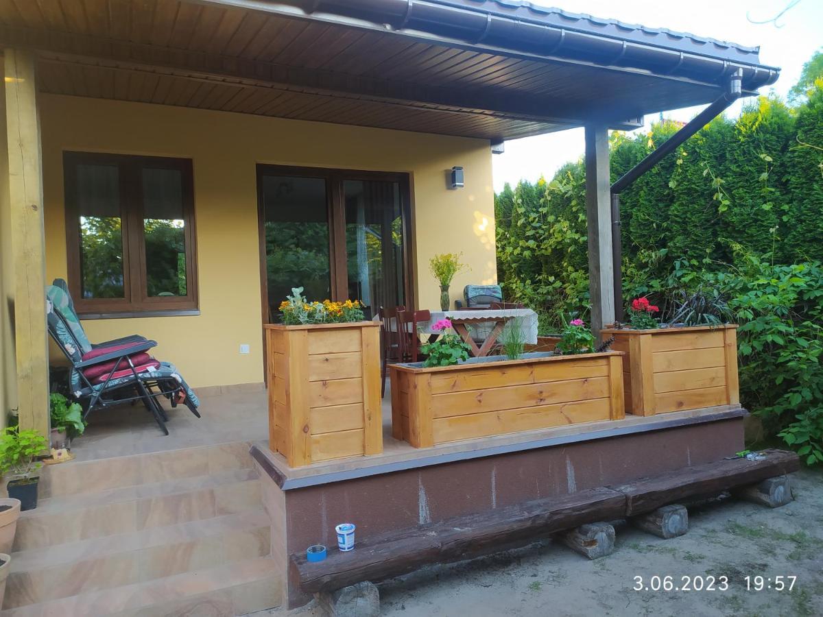 Dolistowka Apartamenty, Pole Namiotowe, Balia Z Jacuzzi, Ogrod Warzywny Dla Gosci, Plac Zabaw Dla Dzieci Goniądz Exterior foto